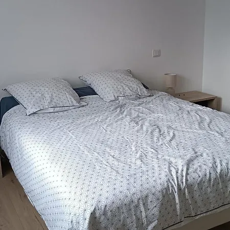 펜션 Maison De Avec Jardin 6p *